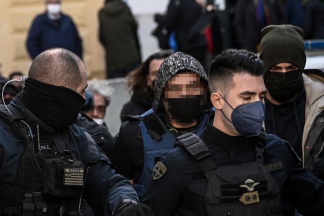 Καταγγελία για απειλές του 46χρονου στη μητέρα των παιδιών του… μέσα από τη ΓΑΔΑ