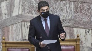«Ράπισμα» Αυγενάκη στην ΕΠΟ: «Προσπαθούν να κοροϊδέψουν και να μην εφαρμόσουν την Ολιστική Μελέτη»