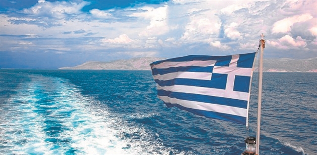 Απάντληση καυσίμων στο «Manassa Rose M»