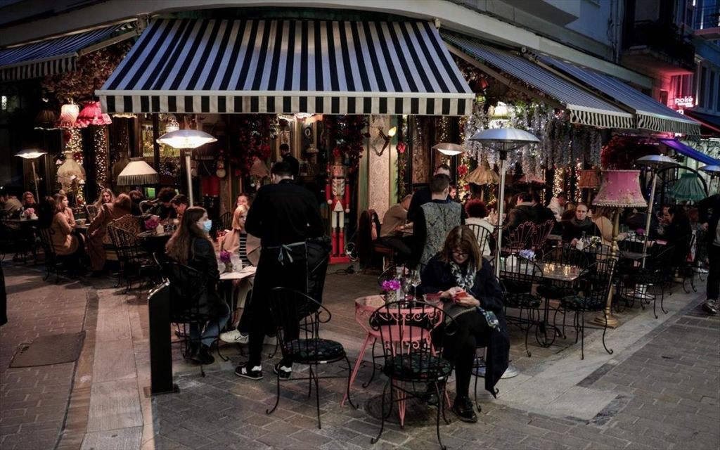 Κοροναϊός: Επανέρχεται η μουσική και απελευθερώνεται το ωράριο στην εστίαση