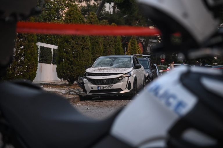 Γλυφάδα – Τι αναφέρει αυτόπτης μάρτυρας για την έκρηξη στο συγκρότημα κατοικιών | tanea.gr