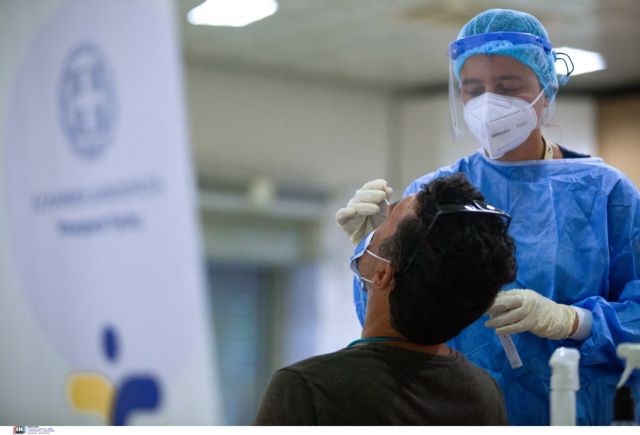 Κοροναϊός – Νέο ρεκόρ κρουσμάτων αναμένεται σήμερα – Θα αγγίξουν τις 50.000 οι νέες μολύνσεις