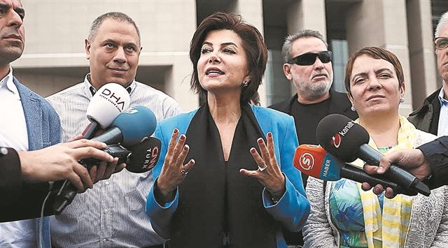 «Οταν το βόδι πάει στο παλάτι…»