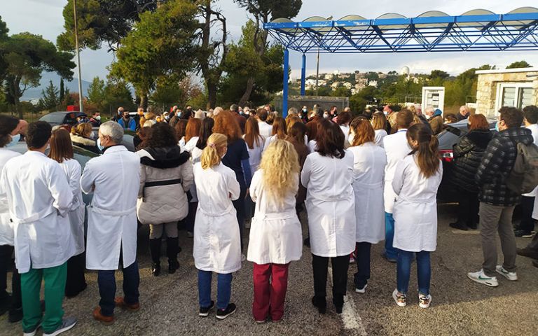 Το ΚΚΕ καταγγέλλει την αγωγή του υπ. Υγείας κατά της απεργίας στο «Παίδων Πεντέλης» | tanea.gr