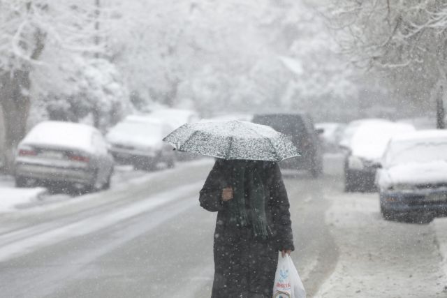 Κακοκαιρία Ελπίδα: Τσουχτερό κρύο σε όλη τη χώρα – Ποιες περιοχές θα «ντυθούν» στα λευκά | tanea.gr