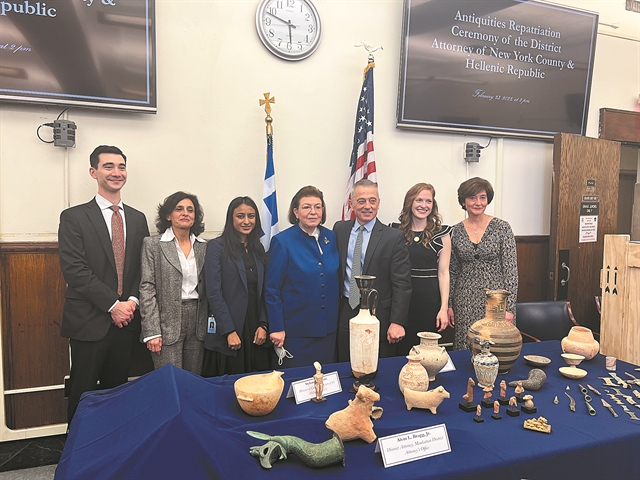 Επέστρεψαν 47+8 κλεμμένες αρχαιότητες