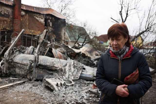Ουκρανία: Μάχες μέσα στο Κίεβο – Να ετοιμάσουν βόμβες μολότοφ ζητά από τους κατοίκους το υπουργείο Αμυνας