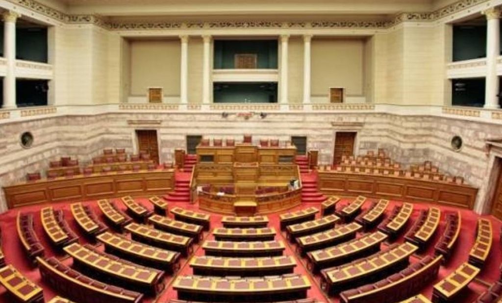 Βουλή: Ο Κωστής Χατζηδάκης απέσυρε τροπολογία για τα επιδόματα των ναυτικών