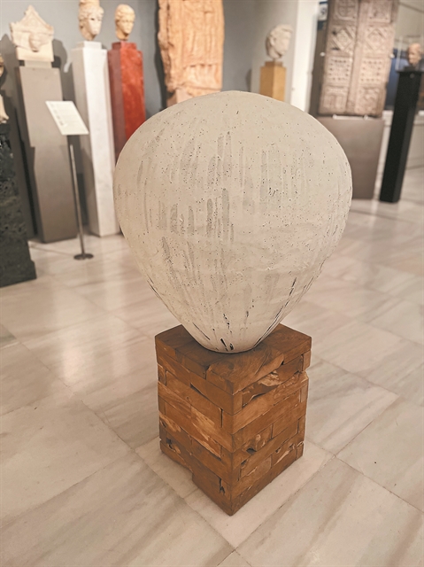 Διάλογος πάνω σε «ερείπια»