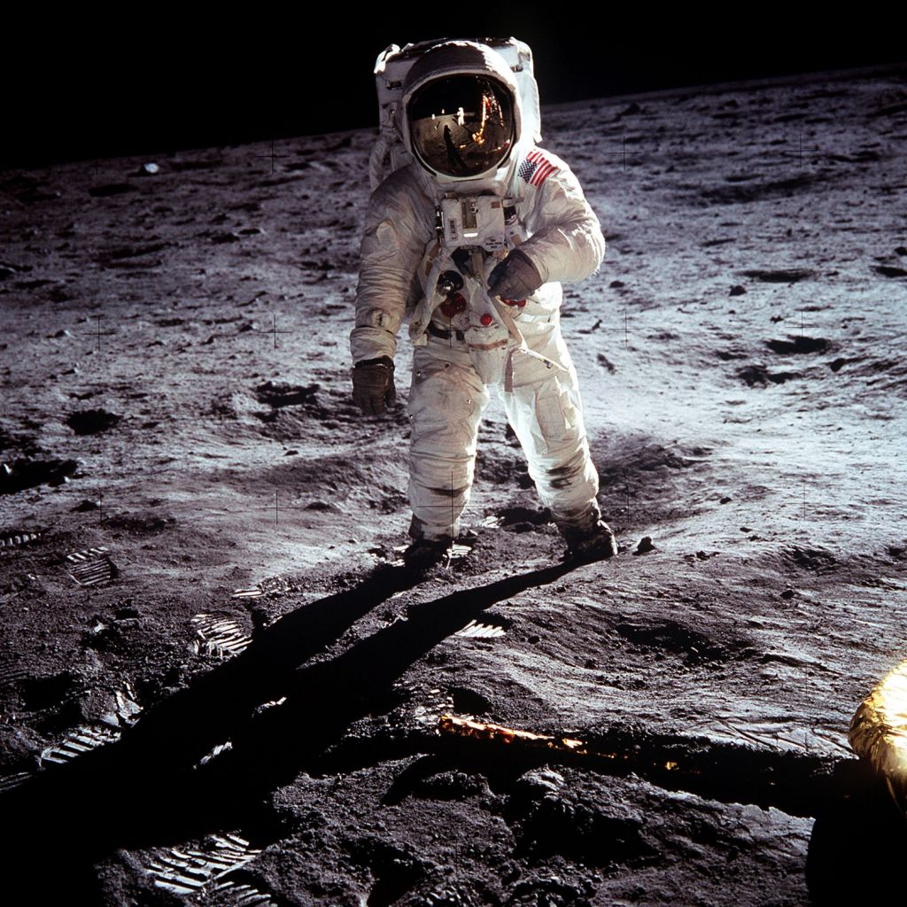 Αναβλήθηκε ξανά η αποστολή των Αμερικάνων στη σελήνη