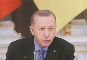 Ζητά εκ νέου ενταξιακέςδιαπραγματεύσεις