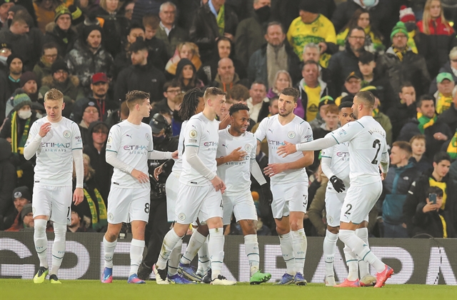 Φαβορί, αλλά…