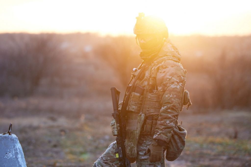 Νέοι βομβαρδισμοί στην Ανατολική Ουκρανία – Μεγάλη άσκηση της Ρωσίας με βαλλιστικούς πυραύλους