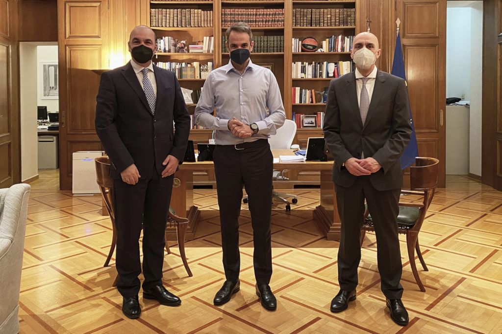 Μητσοτάκης: Συνάντηση με τους προέδρους της ΚΕΕΕ και του ΕΒΕΑ για την ακρίβεια
