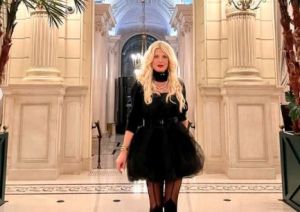 Είναι επίσημο: Η Μαρίνα Πατούλη είναι ζευγάρι με τον Βλάσση Χολέβα