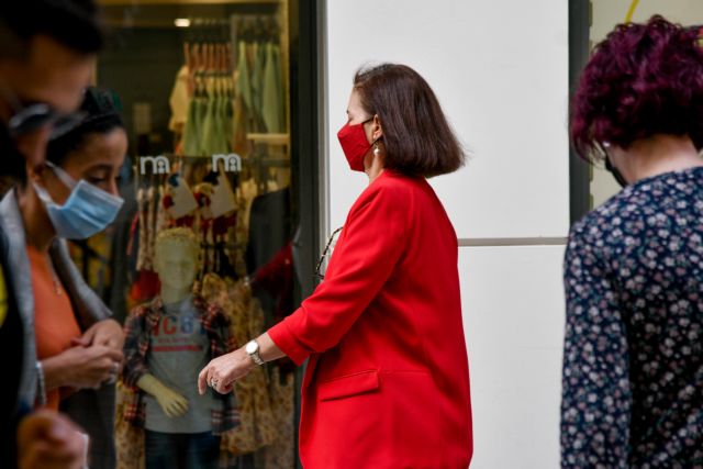 Μαγιορκίνης: Σταδιακά θα περάσουμε στο στάδιο που δεν θα είναι υποχρεωτική η μάσκα έξω