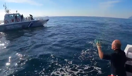 Αιγαίο: Φραστικό επεισόδιο μεταξύ του Λιμενικού και τούρκου ψαρά