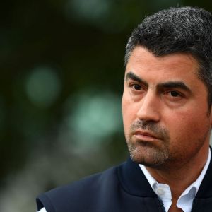 Στα …αποδυτήρια ο Μαικλ Μάσι, ο αλυτάρχης που άλλαξε την ροή του γκραν πρι στο Άμπου Ντάμπι