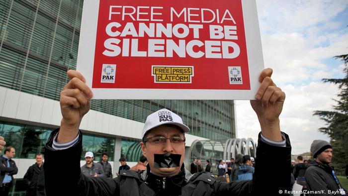 Στο στόχαστρο της Αγκυρας τα διεθνή ειδησεογραφικά sites