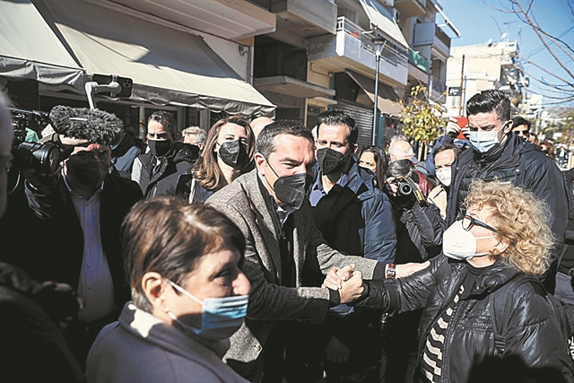 Πάλη των τάσεων και με μετακινήσεις