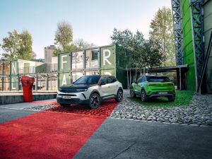 Opel: Θα προσφέρει μόνο ηλεκτρικά μοντέλα έως το 2028