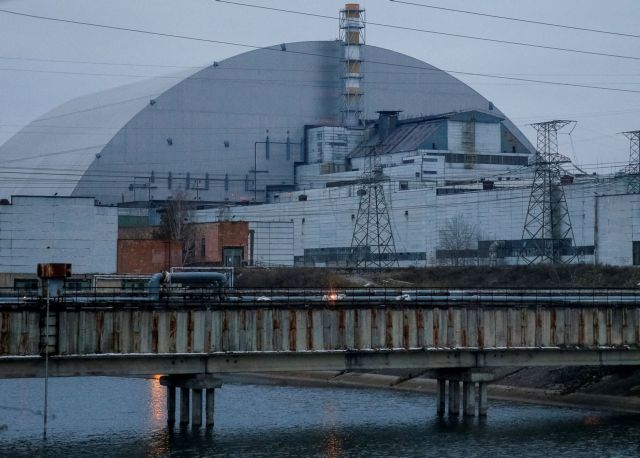 Πόλεμος στην Ουκρανία: Νέος συναγερμός στο Τσερνόμπιλ λόγω φωτιάς κοντά στο πυρηνικό εργοστάσιο