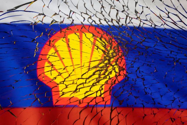 Πόλεμος στην Ουκρανία: Σταματά η Shell  την αγορά ρωσικού πετρελαίου
