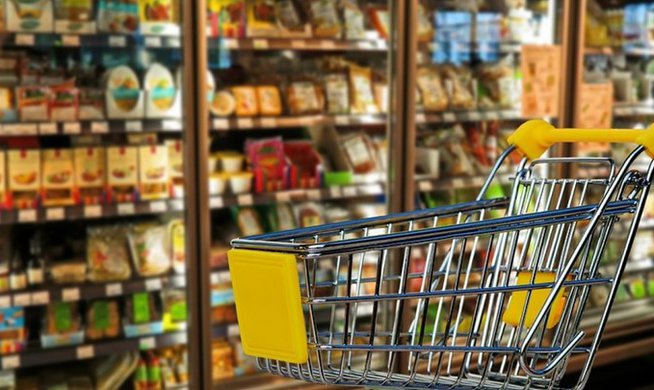 ΙΕΛΚΑ: Πόσα χρήματα κερδίζουν ετησίως οι καταναλωτές από τις προσφορές των σουπερμάρκετ