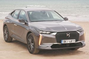 Τελειομανής… κύκνος