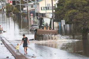 Τουλάχιστον 12 νεκροί από τις πλημμύρες στην Αυστραλία