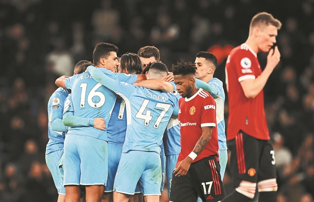 Ξεπέρασε το 1 δισ. ευρώ η αξία των δύο ρόστερ