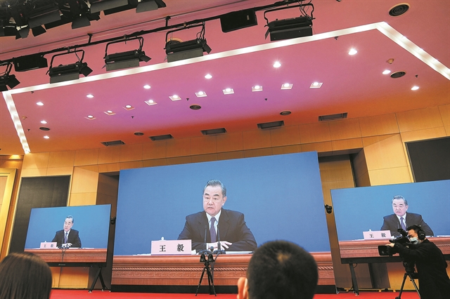 «“Βράχος” η σχέση μας με τη Ρωσία»