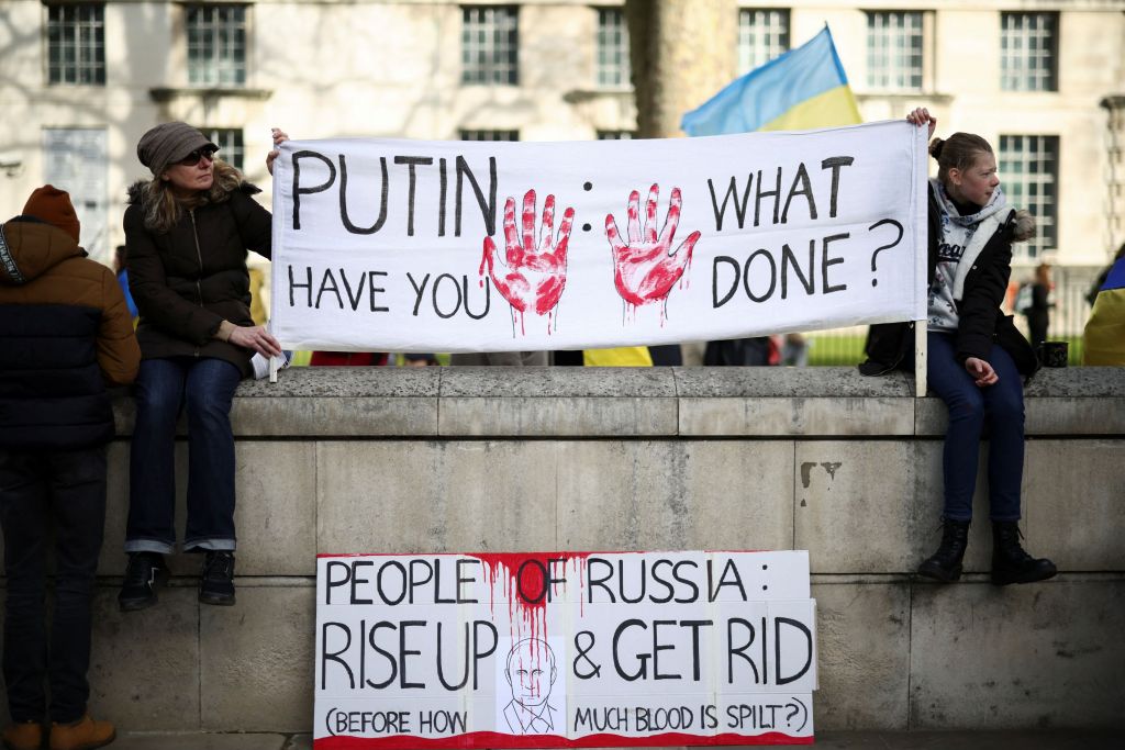 Πόλεμος στην Ουκρανία: Η επικίνδυνη νέα φάση – Ο Πούτιν παίρνει φόρα να «τσακίσει» την ουκρανική αντίσταση