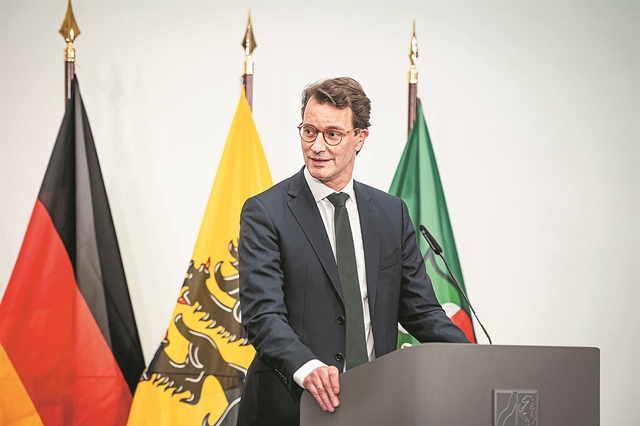 Θρίαμβος Χριστιανοδημοκρατών και Πρασίνων, κόλαφος για το SPD του Σολτς