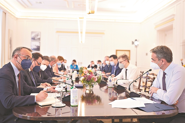 Σαφάρι ελέγχων και βροχή προστίμων για κερδοσκόπους