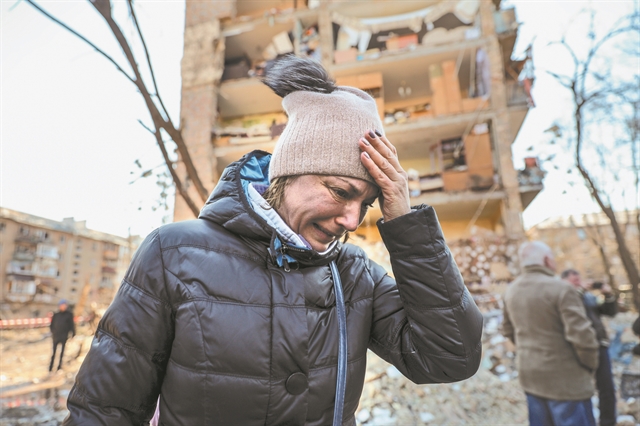 Κατευθυνόμενες μαριονέτες και σκηνοθετημένες παραπλανήσεις