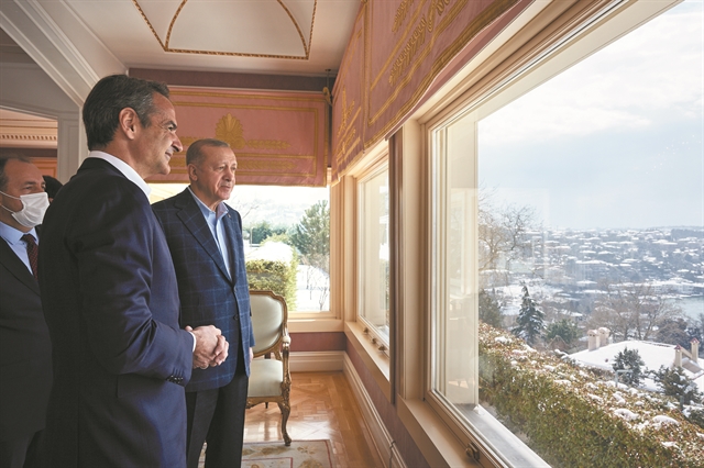 Εκλογές με φουστανέλα