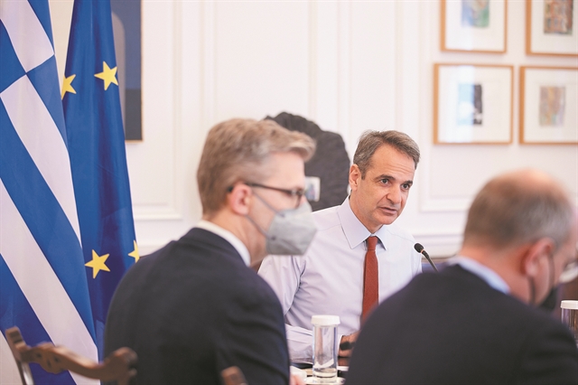 «Παράθυρο» και για μείωση του ΦΠΑ