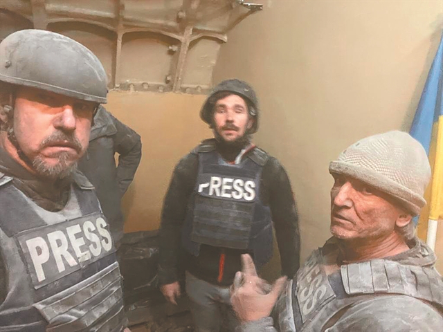 «Ευτυχώς, δεν είμαστε νεκροί»