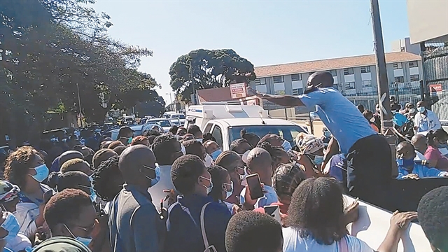 233 ταινίες σε 10 ημέρες