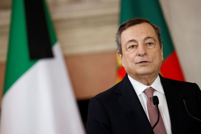 Italia: Draghi riduce la tassa sui carburanti