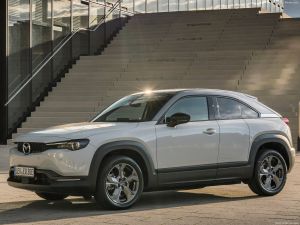 Το ηλεκτρικό πλάνο της Mazda, η υβριδική της επέλαση και το νέο CX-60