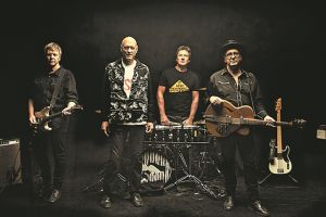 Midnight Oil «Resist»