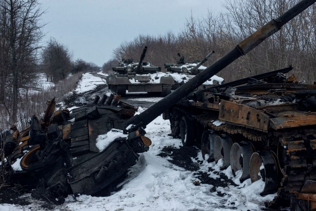 Ουκρανία: «Εχουμε περάσει στην αντεπίθεση έναντι των εισβολέων» υποστηρίζει ο Ποντόλιακ