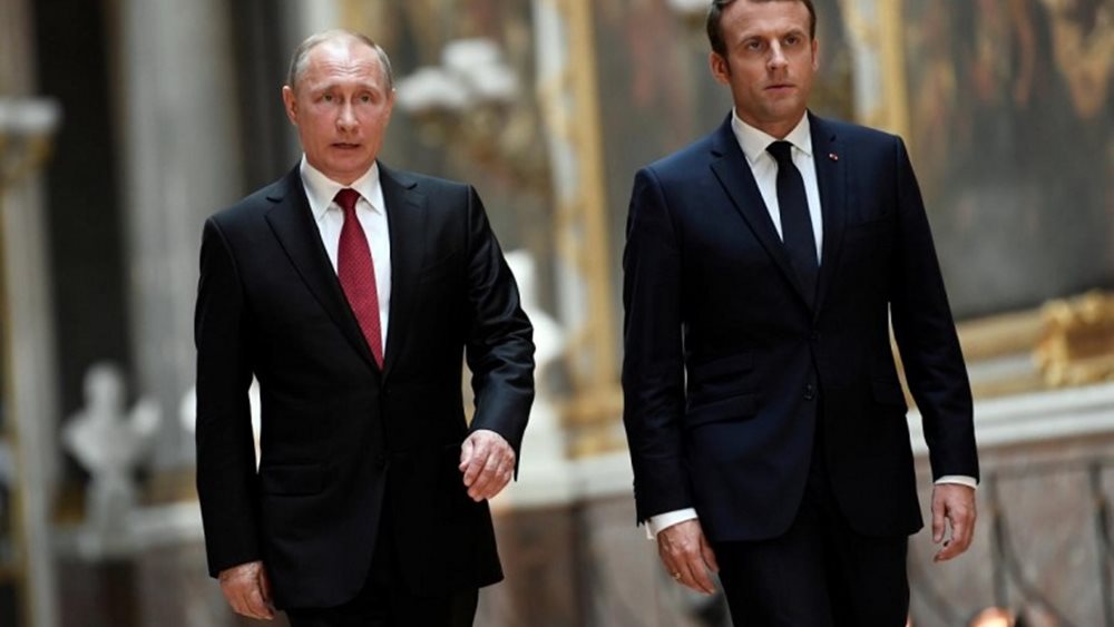 Πόλεμος στην Ουκρανία: Επικοινωνία Μακρόν – Πούτιν για την εκκένωση της Μαριούπολης που οργανώνουν Γαλλία, Ελλάδα και Τουρκία