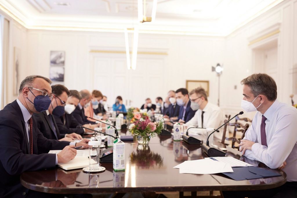 Καθησυχάζει η κυβέρνηση: Δεν υπάρχει πρόβλημα με την επάρκεια των προϊόντων