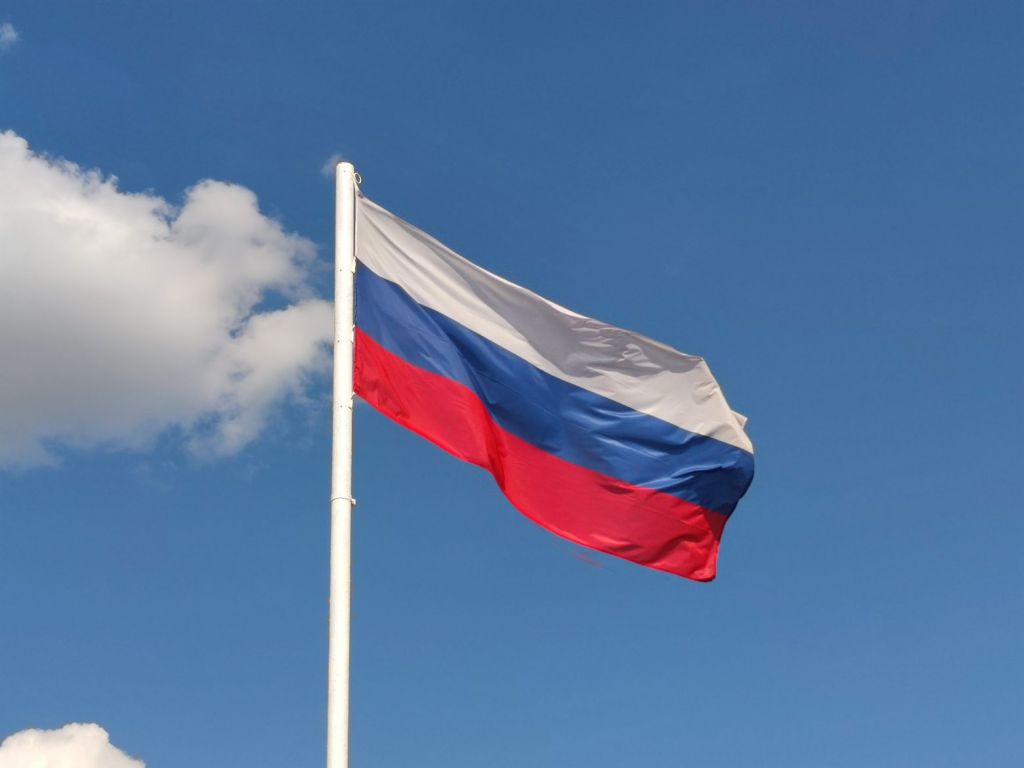 Ρωσία: 45 διπλωμάτες της απελάθηκαν από την Πολωνία – Η απάντηση θα είναι «αισθητή» λέει η Μόσχα
