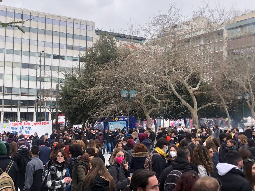 Ουκρανία: Μεγάλη αντιπολεμική συναυλία στο Σύνταγμα