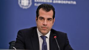 Πλεύρης από Βρυξέλλες: Πιθανό να έχουμε νέα αναζωπύρωση του κοροναϊού στην Ευρώπη