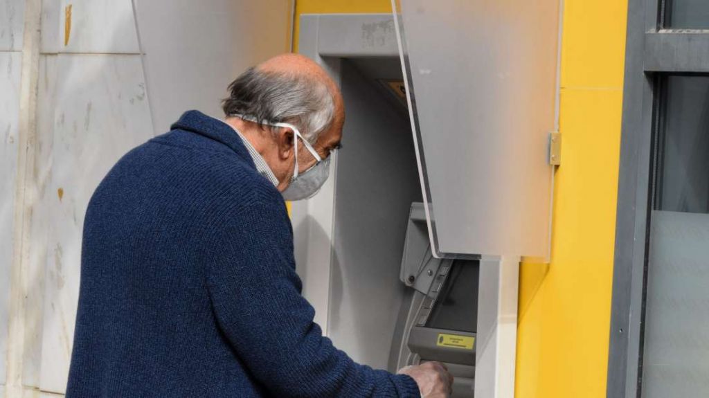 Ερχεται μπαράζ πληρωμών τον Μάιο